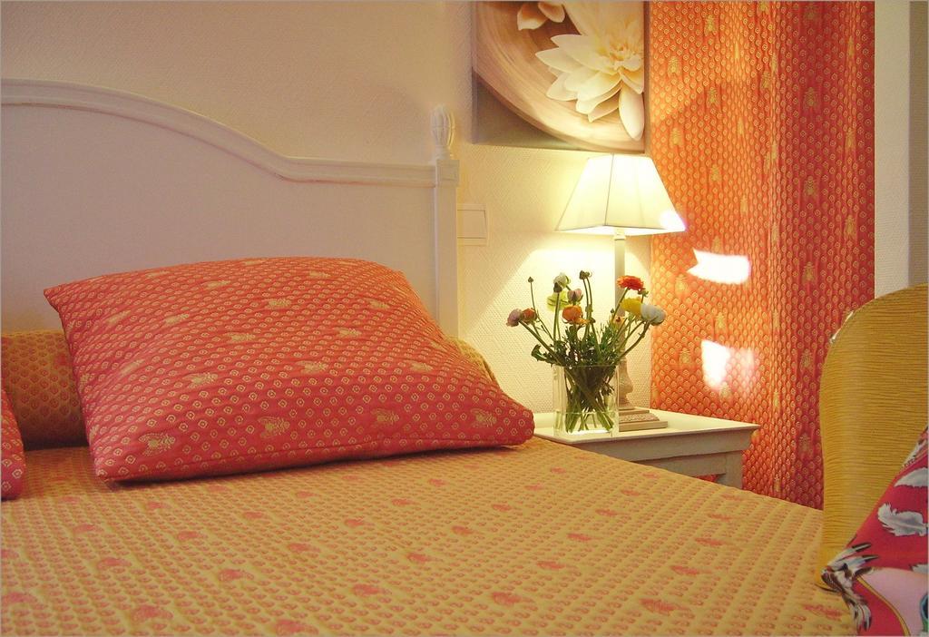 Hotel Riviera 滨海博利厄 外观 照片